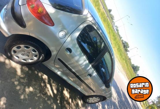 Autos - Peugeot 206 2007 Diesel 149000Km - En Venta