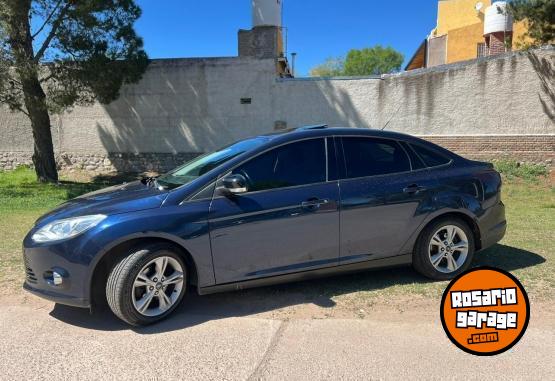 Autos - Ford FOCUS SE PLUS 2014 Nafta 145000Km - En Venta