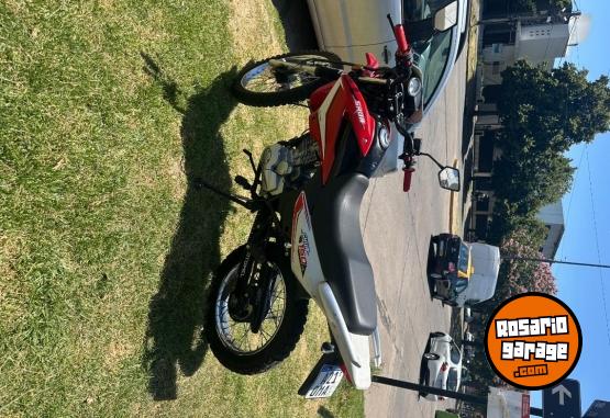 Motos - Motomel skua 2024 Nafta 15000Km - En Venta