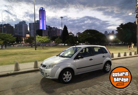 Autos - Ford Fiesta ambiente 2008 Nafta 190000Km - En Venta