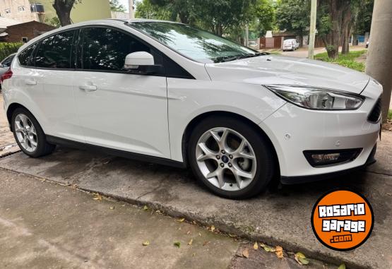 Autos - Ford Focus se plus 2019 Nafta 83000Km - En Venta