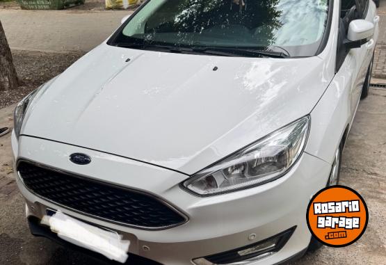 Autos - Ford Focus se plus 2019 Nafta 83000Km - En Venta