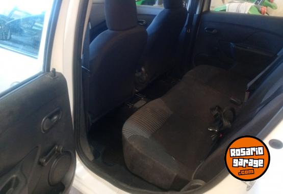 Autos - Renault Sandero 2018 Nafta 98000Km - En Venta