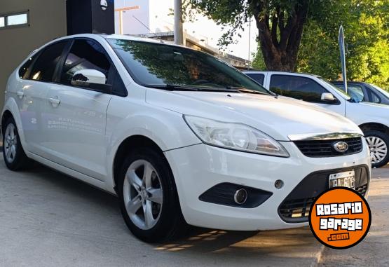 Autos - Fiat FOCUS SE PLUS 2010 GNC 242000Km - En Venta