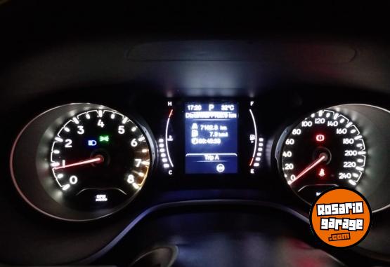 Camionetas - Jeep COMPASS LONGITUDE 2019 Nafta 76000Km - En Venta