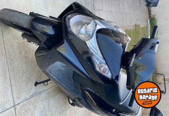 Motos - Honda ELITE 125 2017 Nafta 19000Km - En Venta