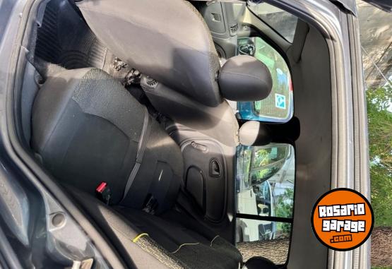 Autos - Renault Clio mio 2013 Nafta 140000Km - En Venta