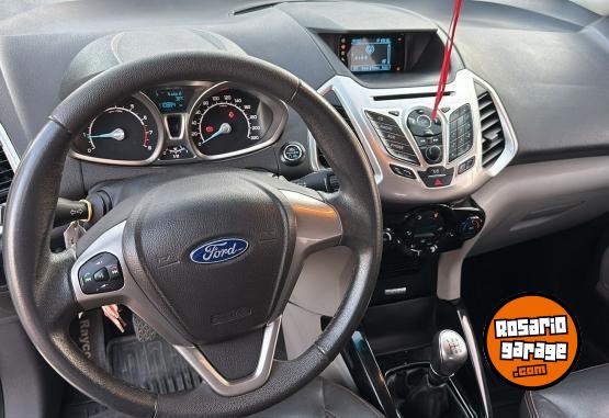 Autos - Ford Ecosport titanium 2013 Nafta 110000Km - En Venta