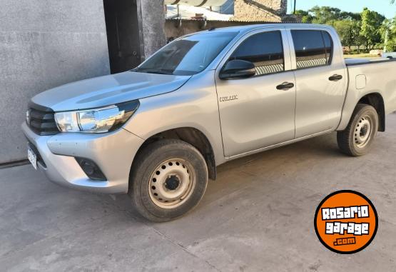 Camionetas - Toyota HILUX 2021 Diesel 95000Km - En Venta