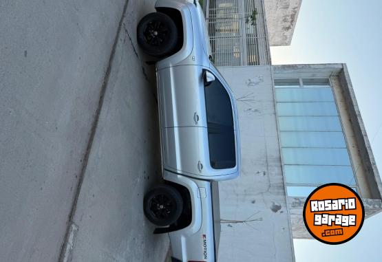 Camionetas - Volkswagen Amarok 4x4 at 2014 Diesel 177000Km - En Venta