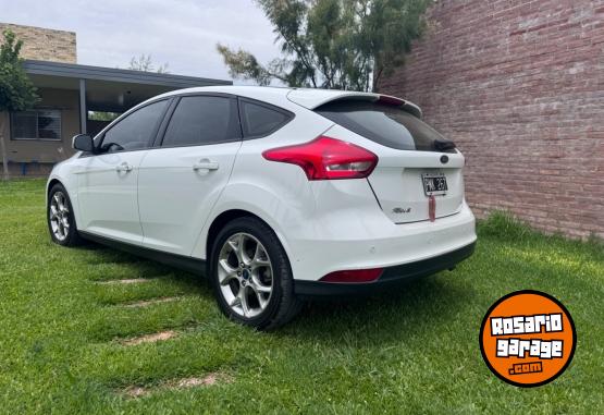 Autos - Ford Focus se plus 2.0 2016 Nafta 102000Km - En Venta