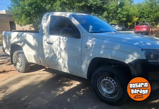 Camionetas - Volkswagen Amarok cabina simple 2015 Diesel 255000Km - En Venta