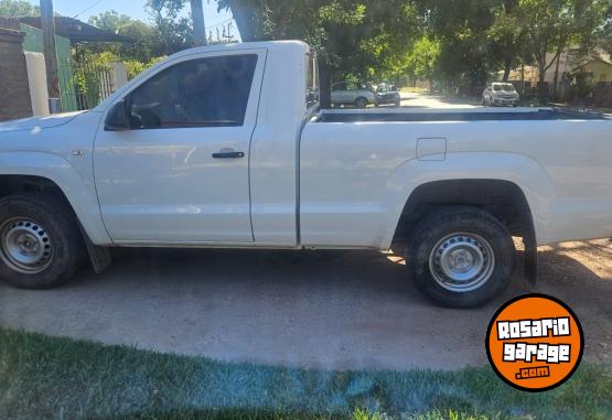 Camionetas - Volkswagen Amarok cabina simple 2015 Diesel 255000Km - En Venta