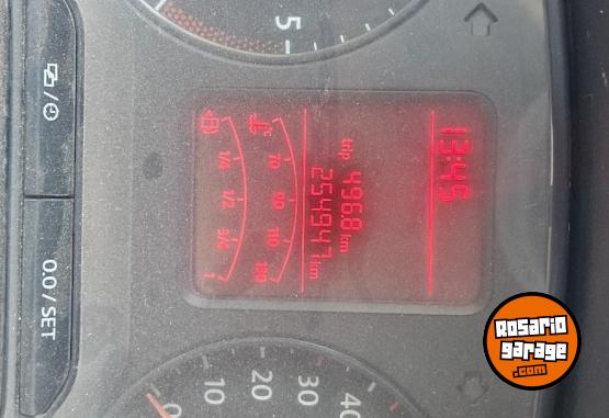 Camionetas - Volkswagen Amarok cabina simple 2015 Diesel 255000Km - En Venta