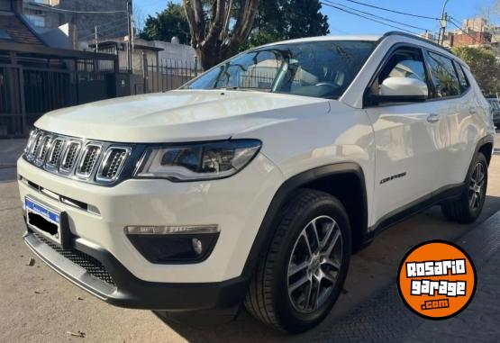 Camionetas - Jeep Jeep compass sport permut 2019 Nafta 92000Km - En Venta