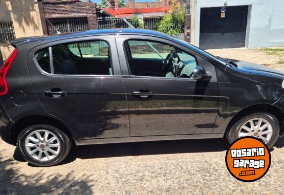 Autos - Fiat Palio excelente estado pe 2015 Nafta 106000Km - En Venta