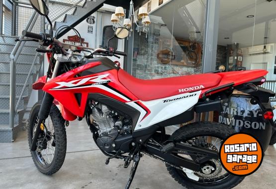 Motos - Honda TORNADO XR300L 2025 Nafta 2155Km - En Venta