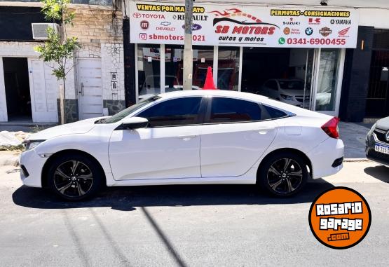 Autos - Honda Civic 2017 Nafta 158000Km - En Venta