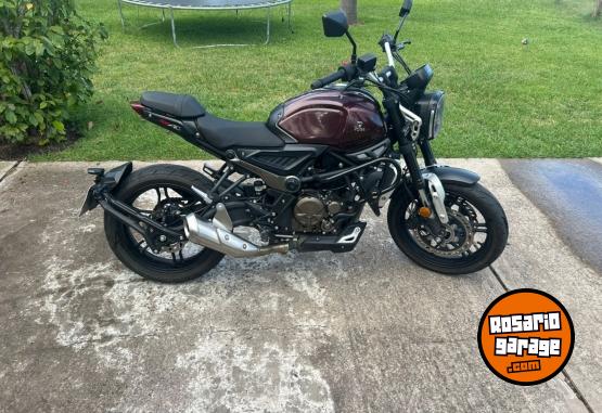 Motos - Voge ac 300 2023 Nafta 13000Km - En Venta