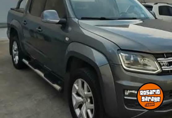 Camionetas - Volkswagen Amarok V6 2017 Diesel 90000Km - En Venta
