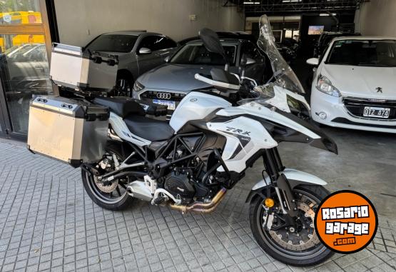 Motos - Benelli Trk 502 2023 Nafta 14000Km - En Venta