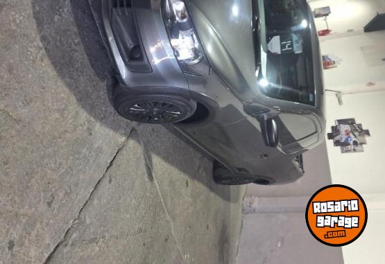 Utilitarios - Volkswagen Saveiro 2014 Nafta 160000Km - En Venta