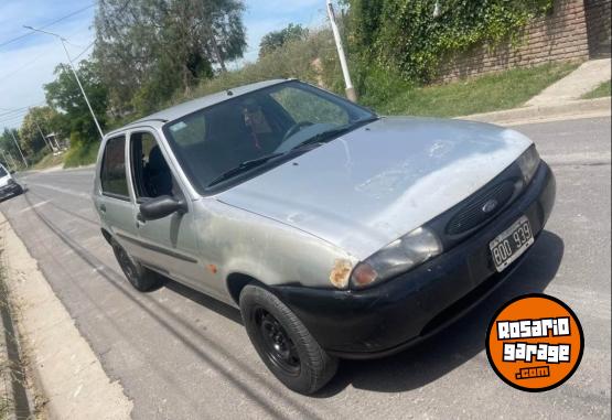 Autos - Ford fiesta 1998 Nafta 111111Km - En Venta