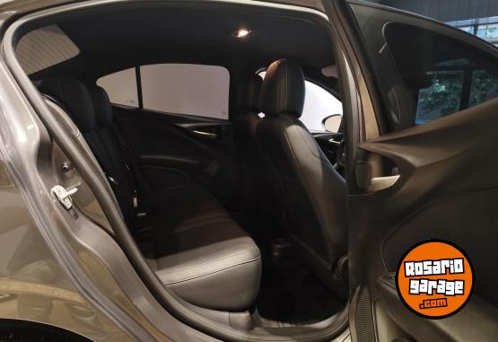 Autos - Fiat CRONOS PRECISIÓN 2023 Nafta 27000Km - En Venta