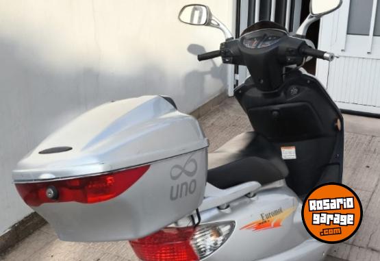 Motos - Motomel Sccooter 2013 Nafta 5000Km - En Venta