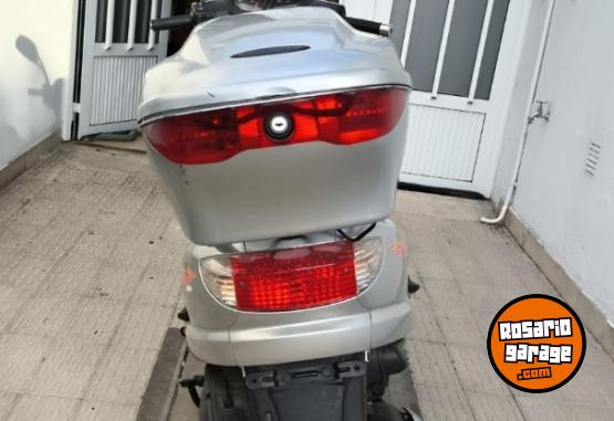 Motos - Motomel Sccooter 2013 Nafta 5000Km - En Venta