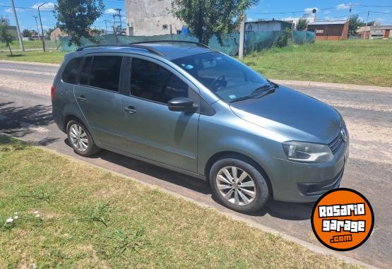 Autos - Volkswagen suran I-Motion 2011 GNC 156000Km - En Venta
