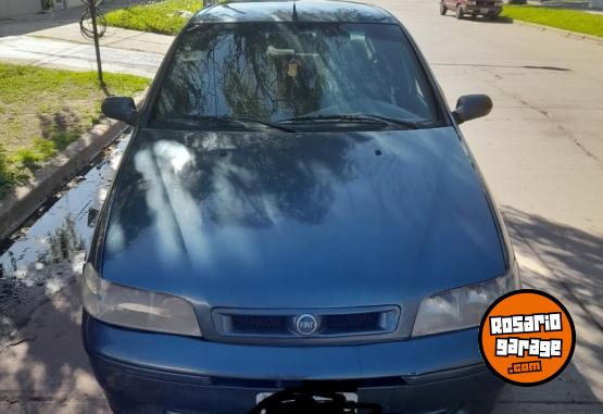 Autos - Fiat Siena 2004 GNC 200000Km - En Venta