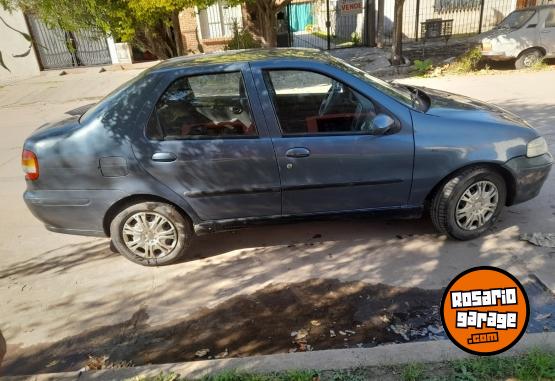 Autos - Fiat Siena 2004 GNC 200000Km - En Venta