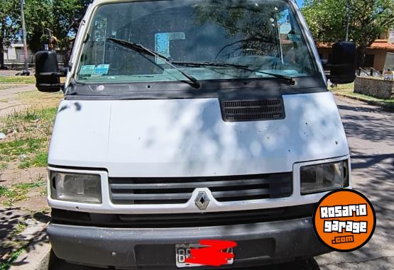 Utilitarios - Renault Trafic 1998 Diesel 111111Km - En Venta