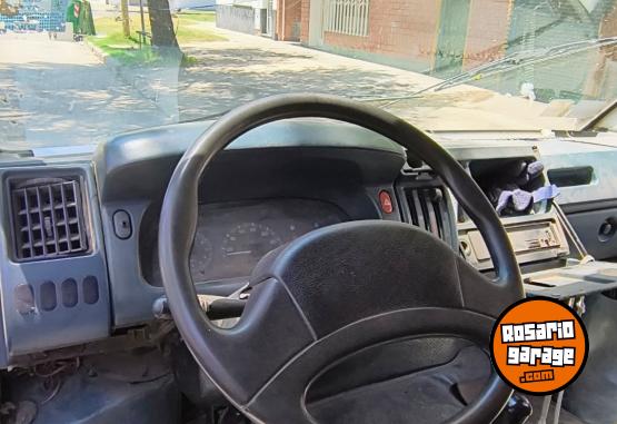 Utilitarios - Renault Trafic 1998 Diesel 111111Km - En Venta