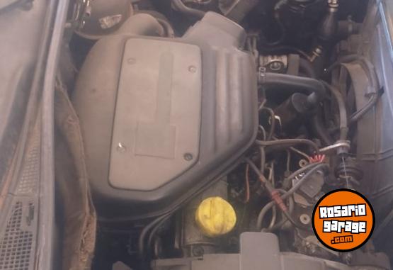 Utilitarios - Renault Kangoo 1999 Diesel 420000Km - En Venta