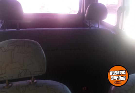 Utilitarios - Renault Kangoo 1999 Diesel 420000Km - En Venta