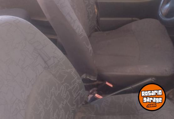 Utilitarios - Renault Kangoo 1999 Diesel 420000Km - En Venta