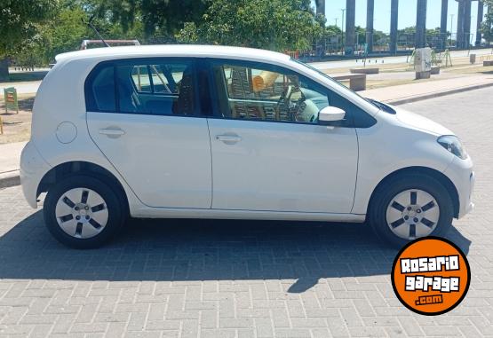 Autos - Volkswagen UP full. 2015 Nafta 83000Km - En Venta