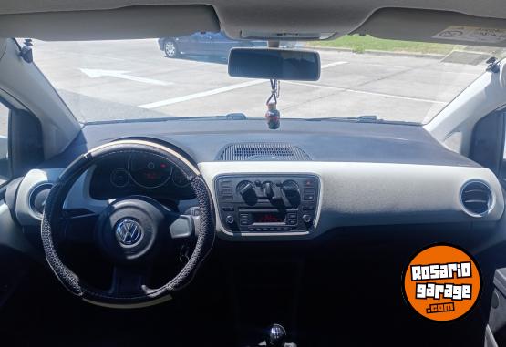 Autos - Volkswagen UP full. 2015 Nafta 83000Km - En Venta