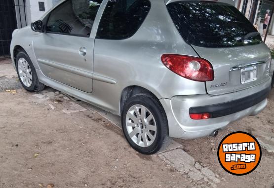 Autos - Peugeot 207 xt 2009 Nafta 135000Km - En Venta