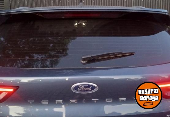 Camionetas - Ford Titanium 2025 Nafta 5000Km - En Venta