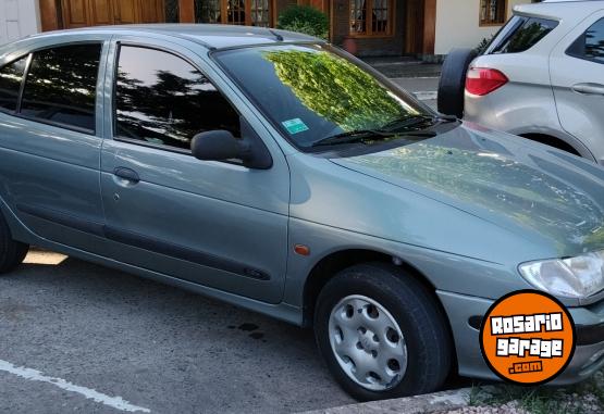Autos - Renault Megane 1998 Nafta 250000Km - En Venta