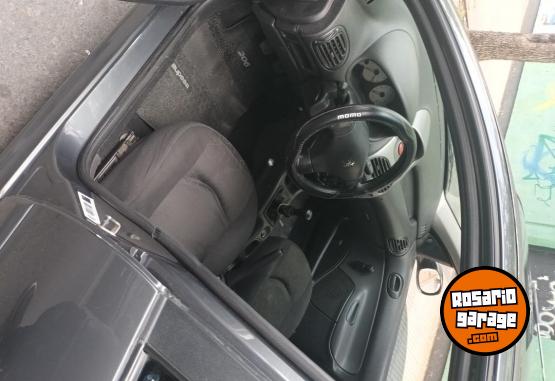 Autos - Peugeot 206 2009 Nafta 170000Km - En Venta