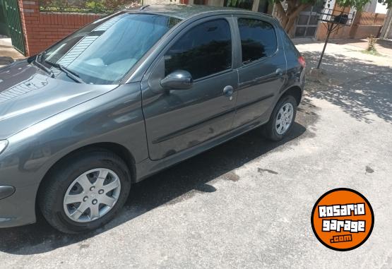 Autos - Peugeot 206 2009 Nafta 170000Km - En Venta