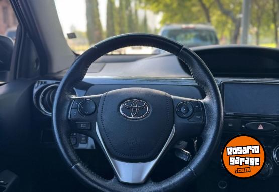 Autos - Toyota Etios 2016 Nafta 60000Km - En Venta