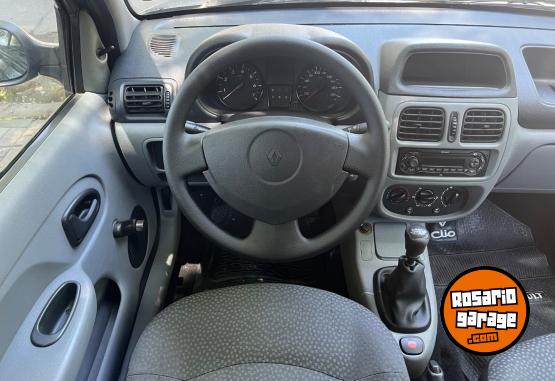 Autos - Renault Clio 3ptas 2011 Nafta 121000Km - En Venta