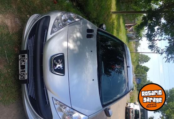 Autos - Peugeot 207 2010 Diesel 240Km - En Venta