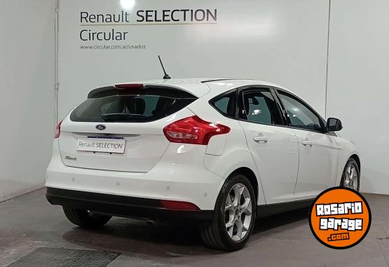 Autos - Ford FOCUS 4P SE PLUS AT 2019 Nafta 139245Km - En Venta