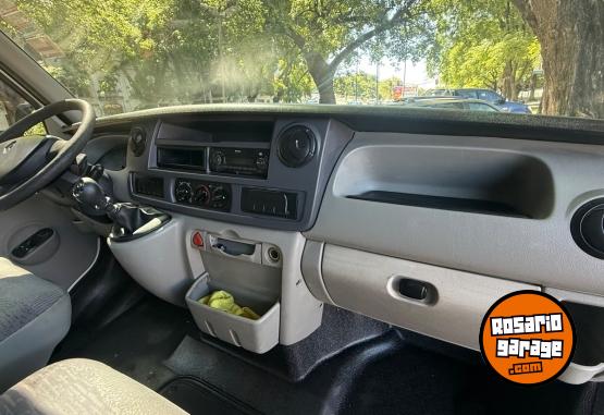 Utilitarios - Renault Master furgon 2011 Diesel 265000Km - En Venta